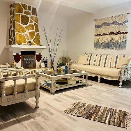 Maria's Anatolia Lakki (Karpathos)