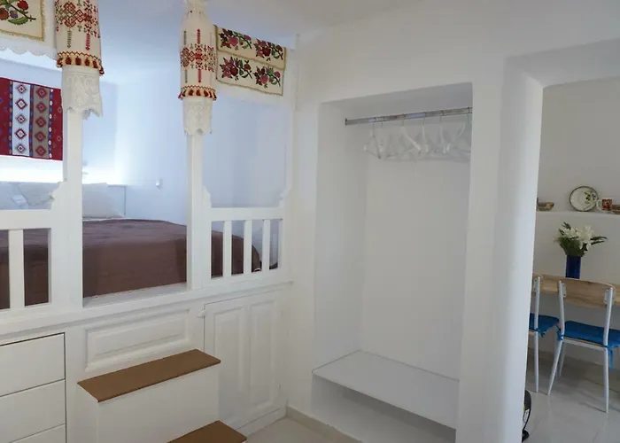 Maria's Anatolia Lakki (Karpathos)